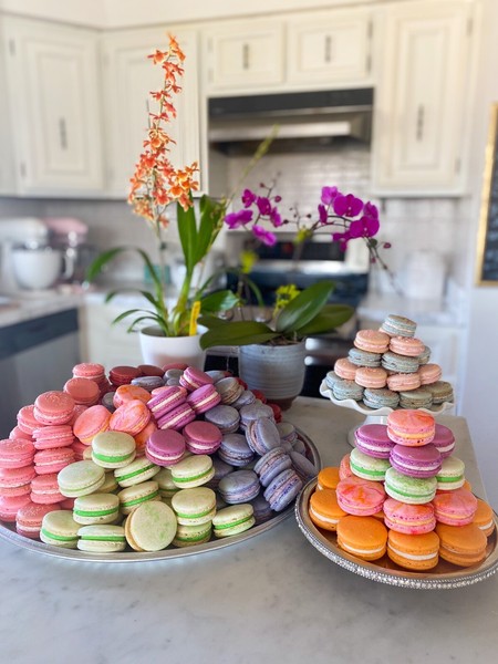 Deliciosos Macarons Franceses Hechos a Mano (caja de 18)- Envío Gratis