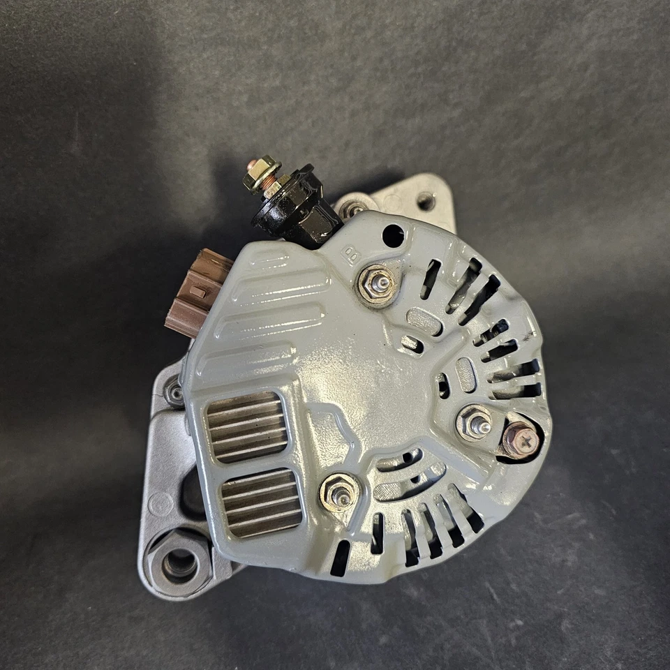Alternador Scion XB L4 2004 2005 2006 1,5 litros 80 amperios OEM Reman por casa rodante Foto 3 de 4