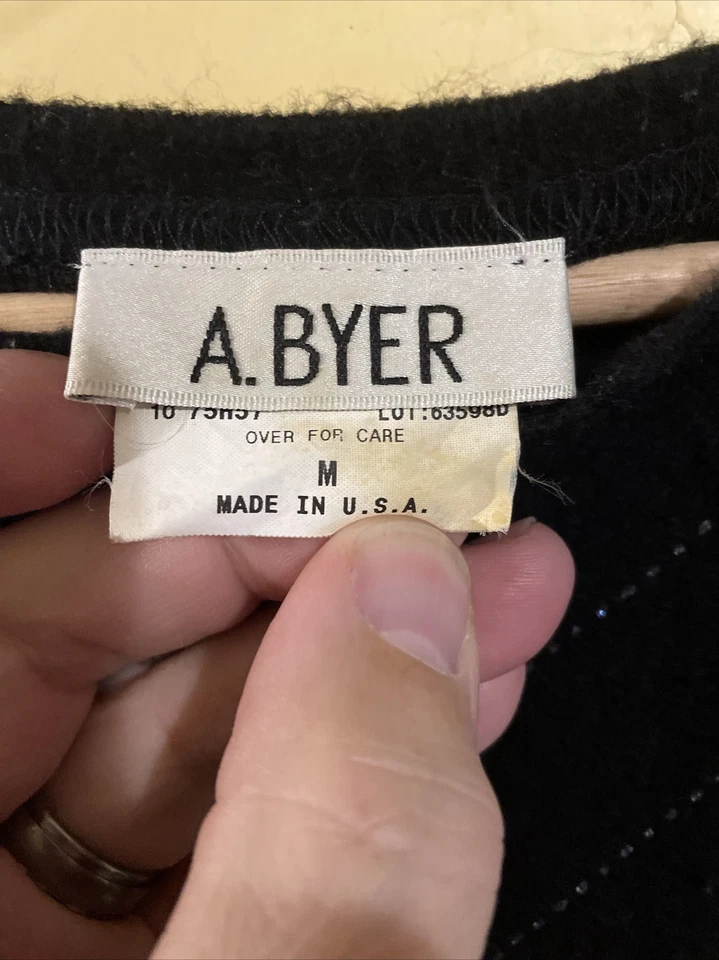 De colección A.Byer Negro Elástico Manga Larga Metálico Rayas Diagonal EE. UU. Acrílico Suave Foto 4 de 4