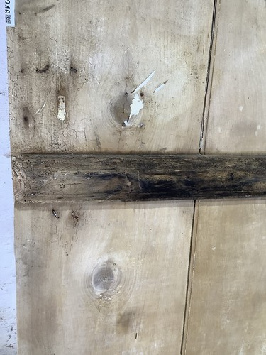 30"X 67 7/8" Very Old Internal Stripped Pine 3 Plank Ledge Door Reclamation - Picture 10 of 12