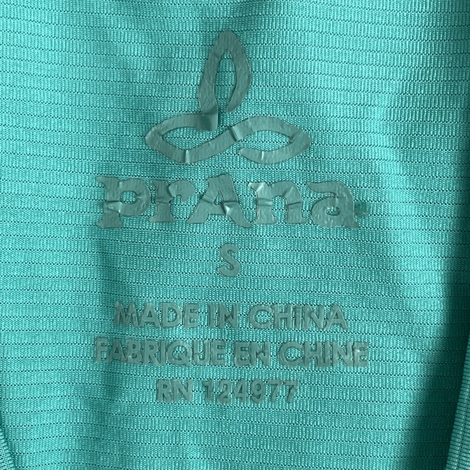 Camisa Prana Para Mujer Talla Pequeña Rendimiento Geométrico Elastizada Ropa Activa Informal Foto 4 de 4