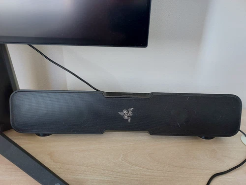 Soundbar RAZER Leviathan + Subwoofer, Bluetooth, aux, S/PDIF, Dolby 5.1