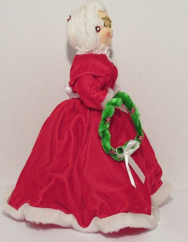Vintage Kitschy Mrs. Claus w/Red Velvet Dress & Holiday Wreath 13.5" Bottle Doll - Picture 4 of 10