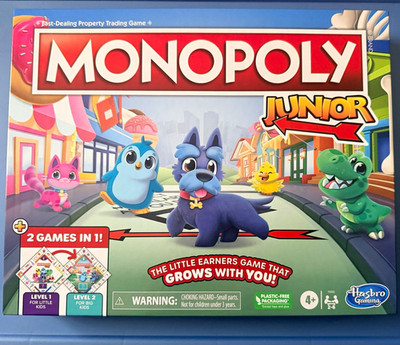 Hasbro Gaming Monopoly Junior Board Game 2 Games in 1 Two-Sided Board F8562