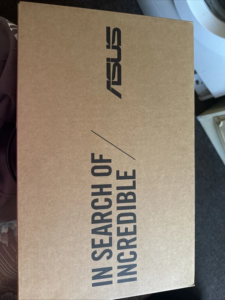 ASUS E410 14in 4GB 128GB Laptop -Pink Intel Celeron 128GB eMMC Storage. New - Image 2 of 4