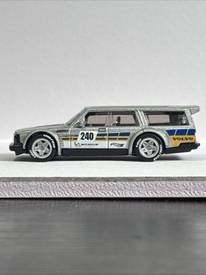 Hot Wheels Volvo 240 Drift Wagon Custom Real Rider
