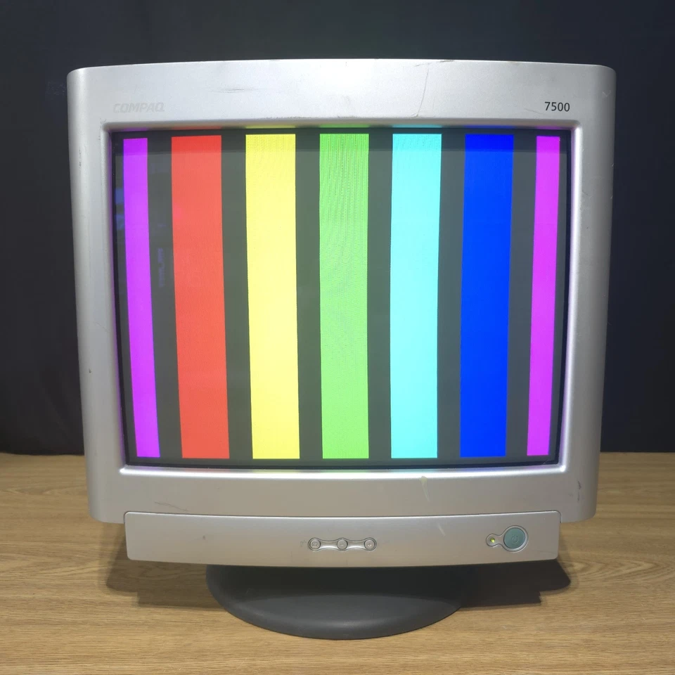 Compaq 17" 7500 1440x1080 VGA CRT Monitor - Image 2 of 4