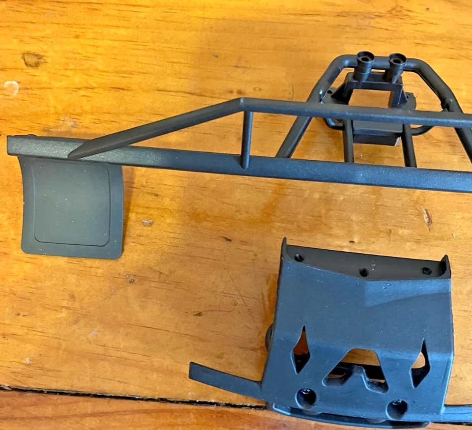 REDCAT RACING BLACKOUT SC STOCK FRONT / REAR BUMPERS LAST ONE - Image 4 of 4