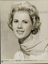 Press Photo WB film "Spencer's Mountain" introduces actress, Mimsy Farmer
