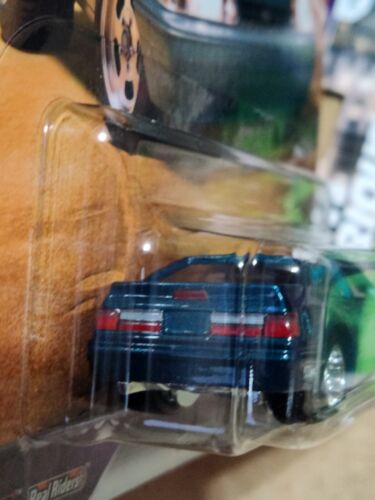 Hot Wheels GRL72 Fast and Furious Series #2 '92 Ford Mustang INDENTATION AT TOP - Picture 4 of 7