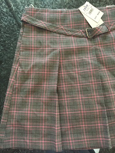 New IZOD XFG x-treme Function Golf Swingflex Skirt $64 Black+ Pink PlaidPleated - Picture 2 of 7