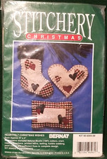 Heartfelt Christmas Wishes BERNAT Christmas Ornament KIT SEALED