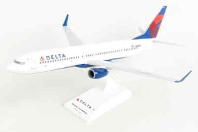 New! Skymarks SKR826 Delta Airlines Boeing 737-900, reg. N802DN - 1:130 model