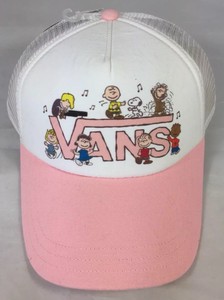 snoopy vans hat