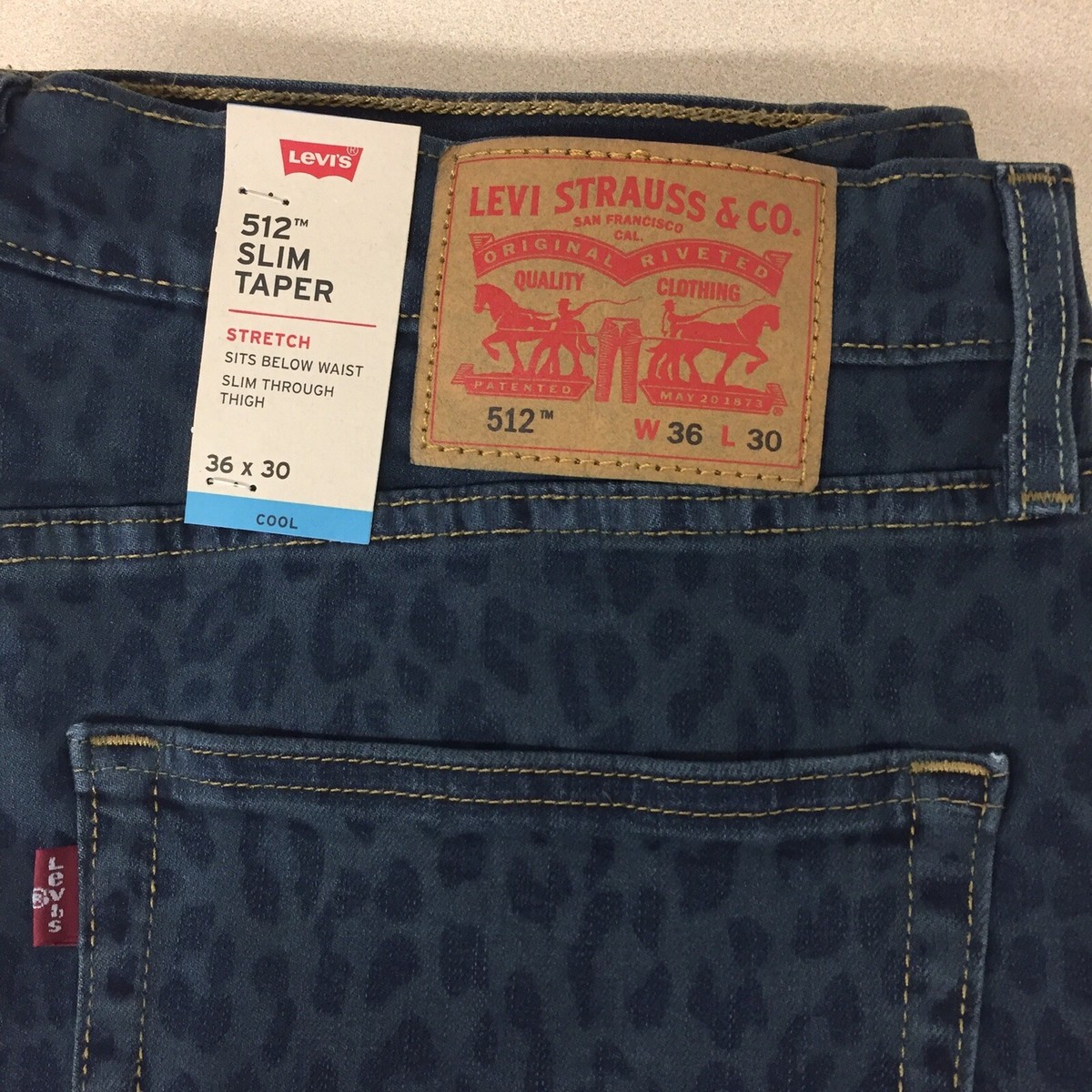 Levi's 512 Slim Taper Fit Jeans Animal Print Blue Mens 36x30 Levi's 512 Slim Taper Fit Jeans Animal Print Blue Mens 36x30