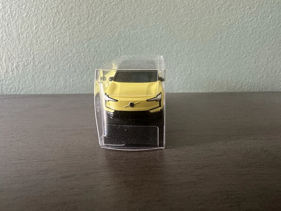 *RARO* Modelo de coche Volvo EX30 amarillo musgo (aprox. Escala 1/72) Foto 2 de 3