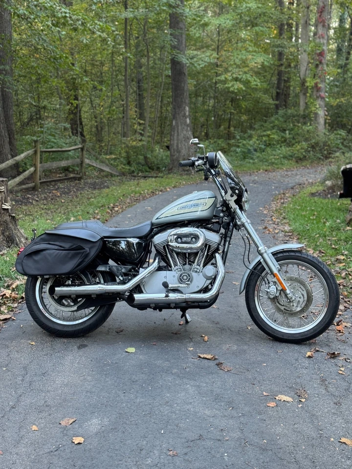 Harley-Davidson Sportster 2005  Foto 2 de 4