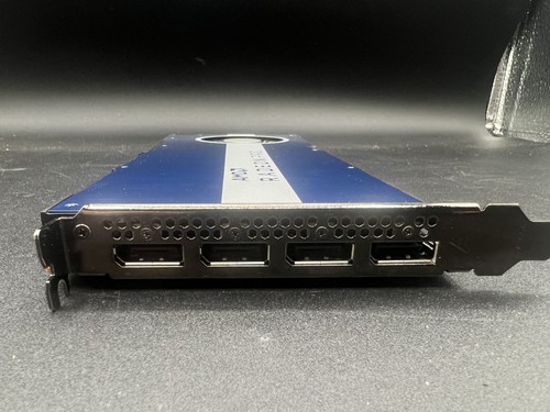 AMD Radeon PRO W5500 8 GB GDDR6 scheda grafica 4 porte display - Foto 2 di 5