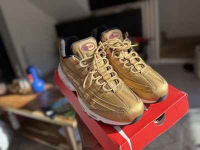 Air Max 95 Metallic Gold