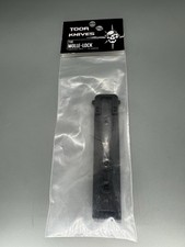 Toor Knives Molle Lock and Horizontal carry belt looks- New- Black