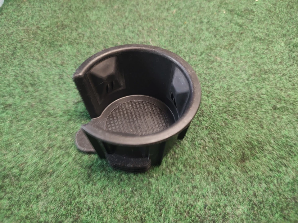 Land Rover Range Rover 2006-13 consola delantera portavasos inserción OEM 1S7 Foto 3 de 4