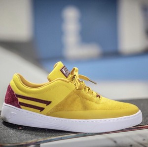 footprint shoes skateboarding