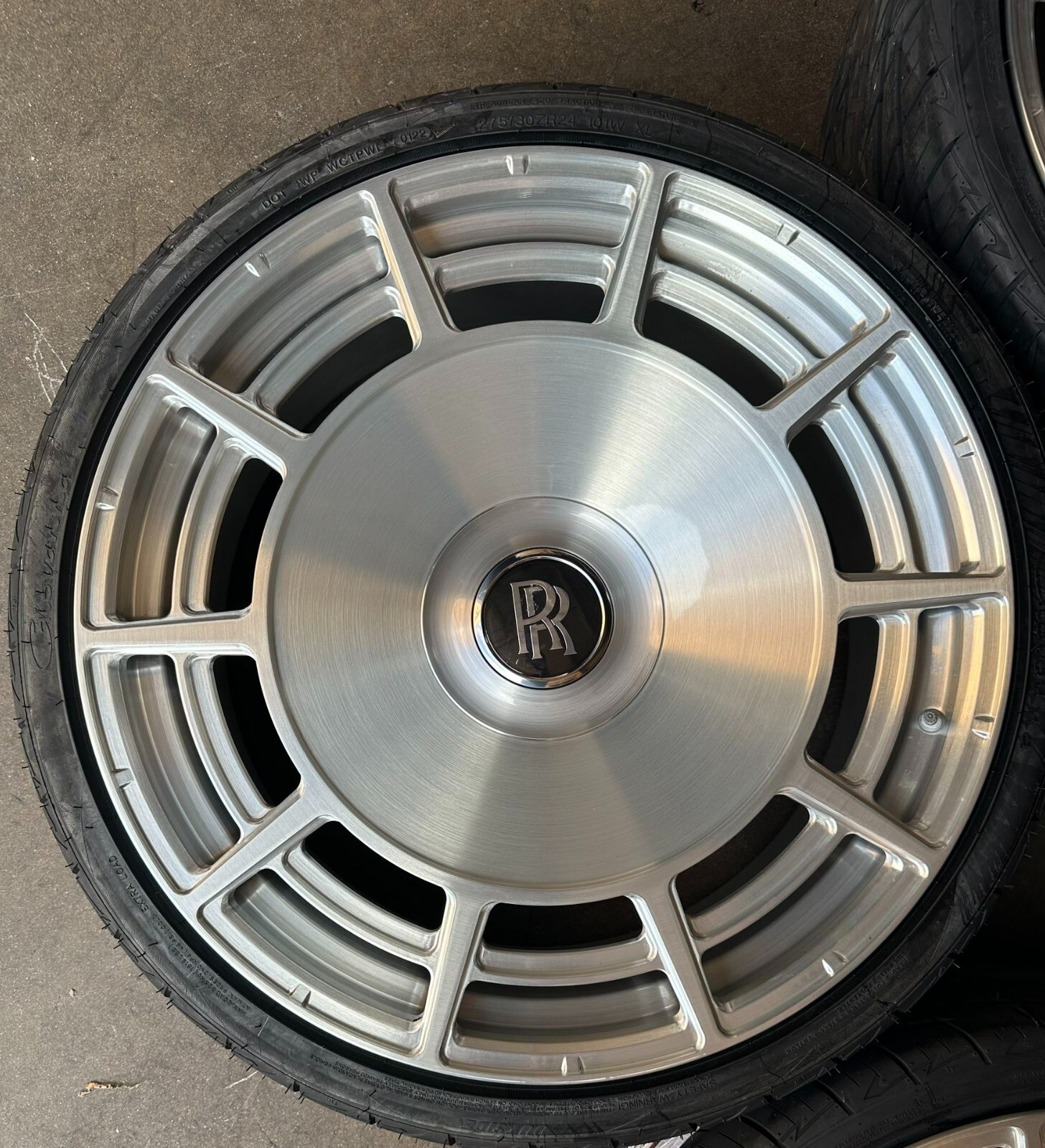 24” Forged Silver Brushed Wheels fit Rolls Royce Ghost Cullinan Range Rover New