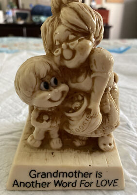 Vintage 1979 Russ Berrie Grandmother Is Another Word For Love Figurine