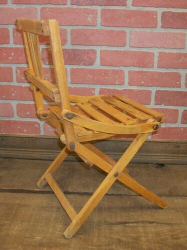 Vintage Child S Wooden Folding Chair, Vintage Childrens Wooden Folding Chairs