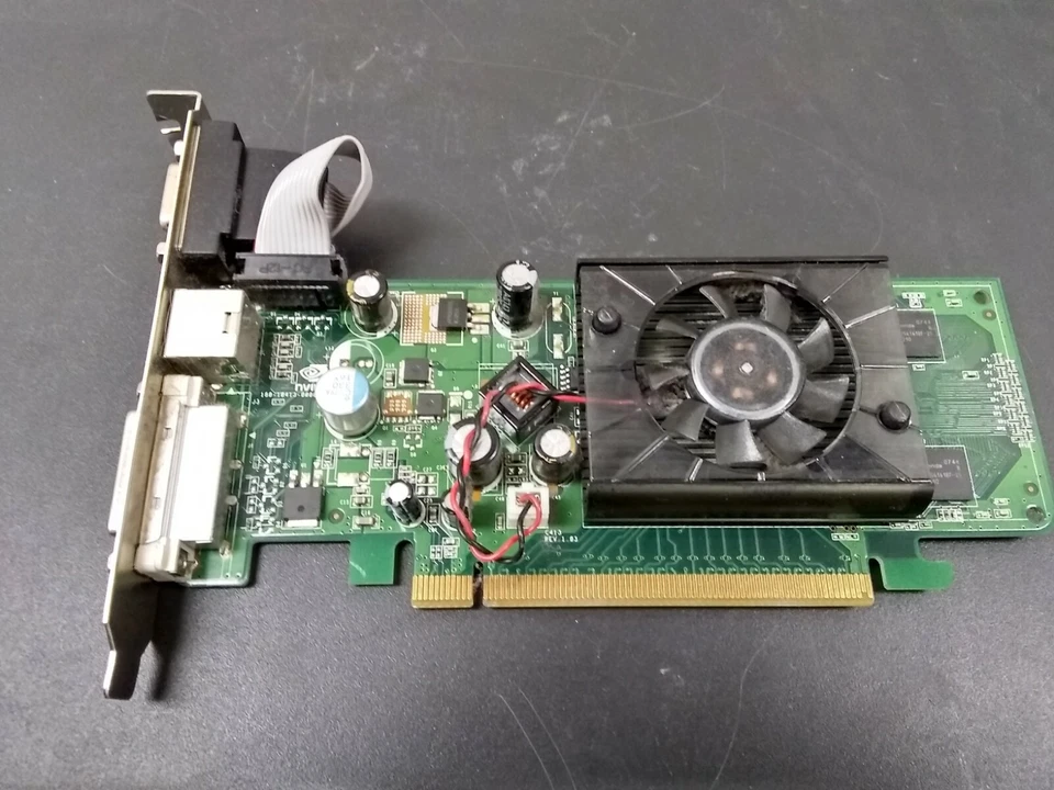 Dell Nvidia GeForce 8300 128MB VGA DVI PCIe Svideo Video Card WX093 - Image 3 of 4