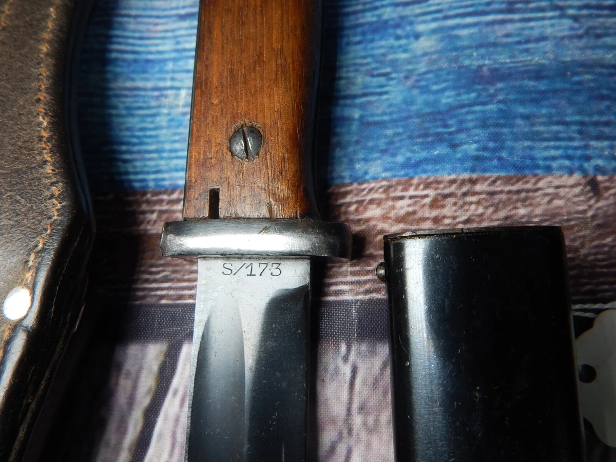 RARE 1936 Coppel GmbH S 173 Bayonet set non matching