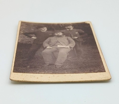 CDV Antik Foto Carte Besuch Männer posieren Trauer Band Bowler Hut Pfeife draußen - Bild 6 von 6
