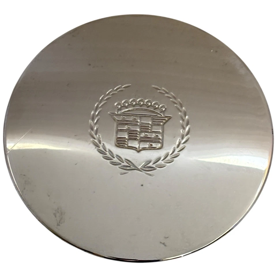 Хромированный центральный колпак колеса для Cadillac Deville DTS 2003-2005 годов выпуска 9593259 от оригинального производителя - Изображение 3 из 4