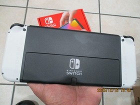 Nintendo Switch OLED Model HEG-001 Handheld Console - 64GB - White  