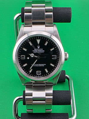Rolex Oyster Perpetual Explorer 36mm black dial Steel Auto 114270 K serial 2001