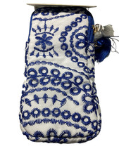 EVOLUTION EYES TRAVEL DOUBLE EYEGLASS CASE 7 X 3 WHITE BLUE EYELET NWT