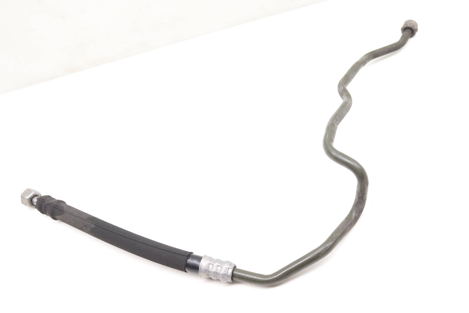 2008-2012 2014-2015 AUDI R8 - Transmission OIL Cooler LINE / PIPE 420317825A