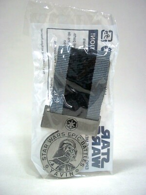 Star Wars Epic Battles Medal Darth Vader Yavin Medal Toys R Us Exclusive #3 of 4