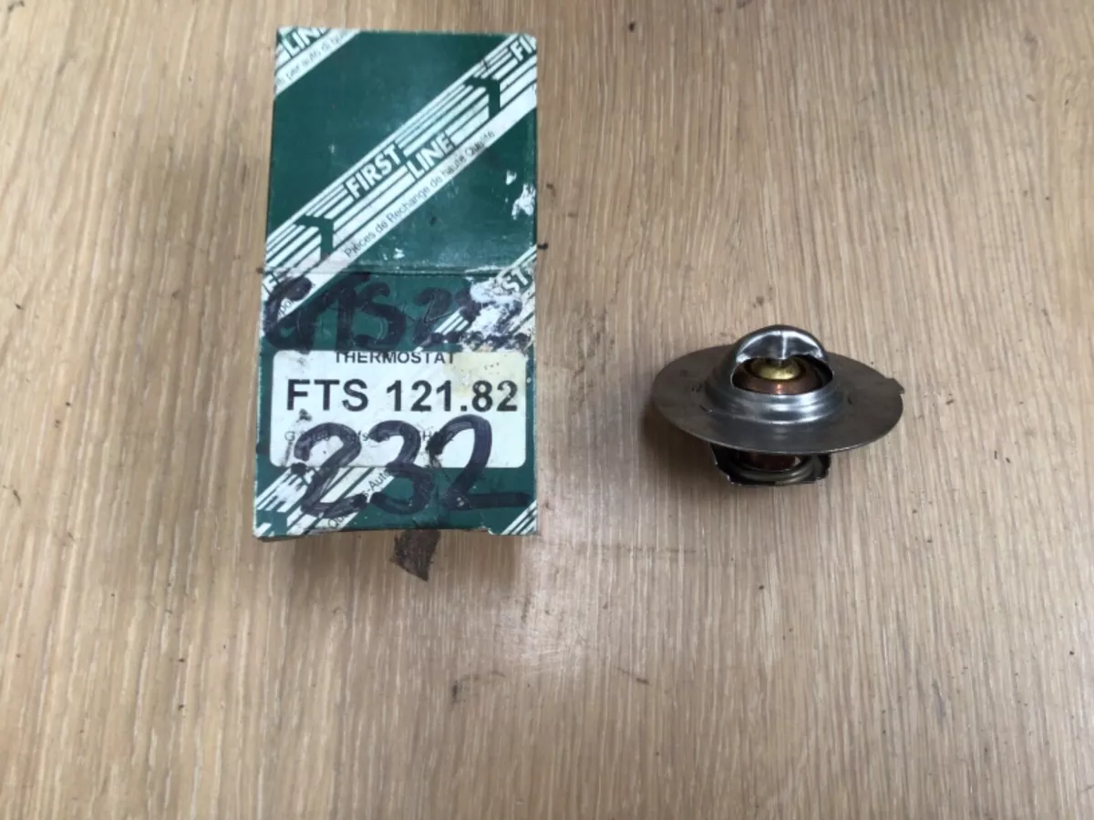 Fits Citroen GS GSA 1.0 1.1 74 85 Peugeot 505 1.8 2.0 79 92 thermostat FTS121.82