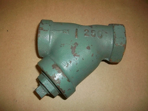 ITT Hoffman 250 Y Strainer   1"   NEW