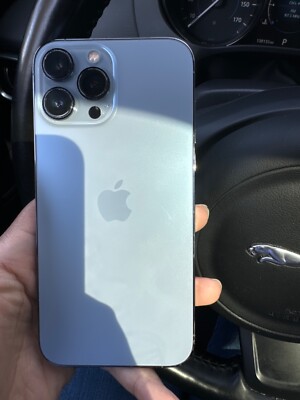 Apple iPhone 13 Pro Max - 256 GB - Blue (Unlocked)