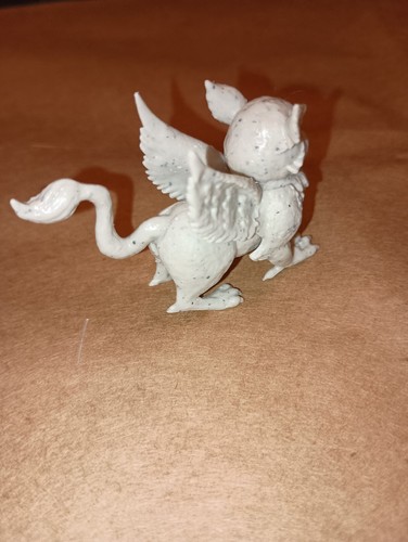 Monster High G1 Rochelle Goyle's Pet Roux the Griffin. - Picture 2 of 2