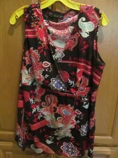 *VENEZIA Sleeveless Top Womens  Size 14/16 Red Black Paisley Crossover