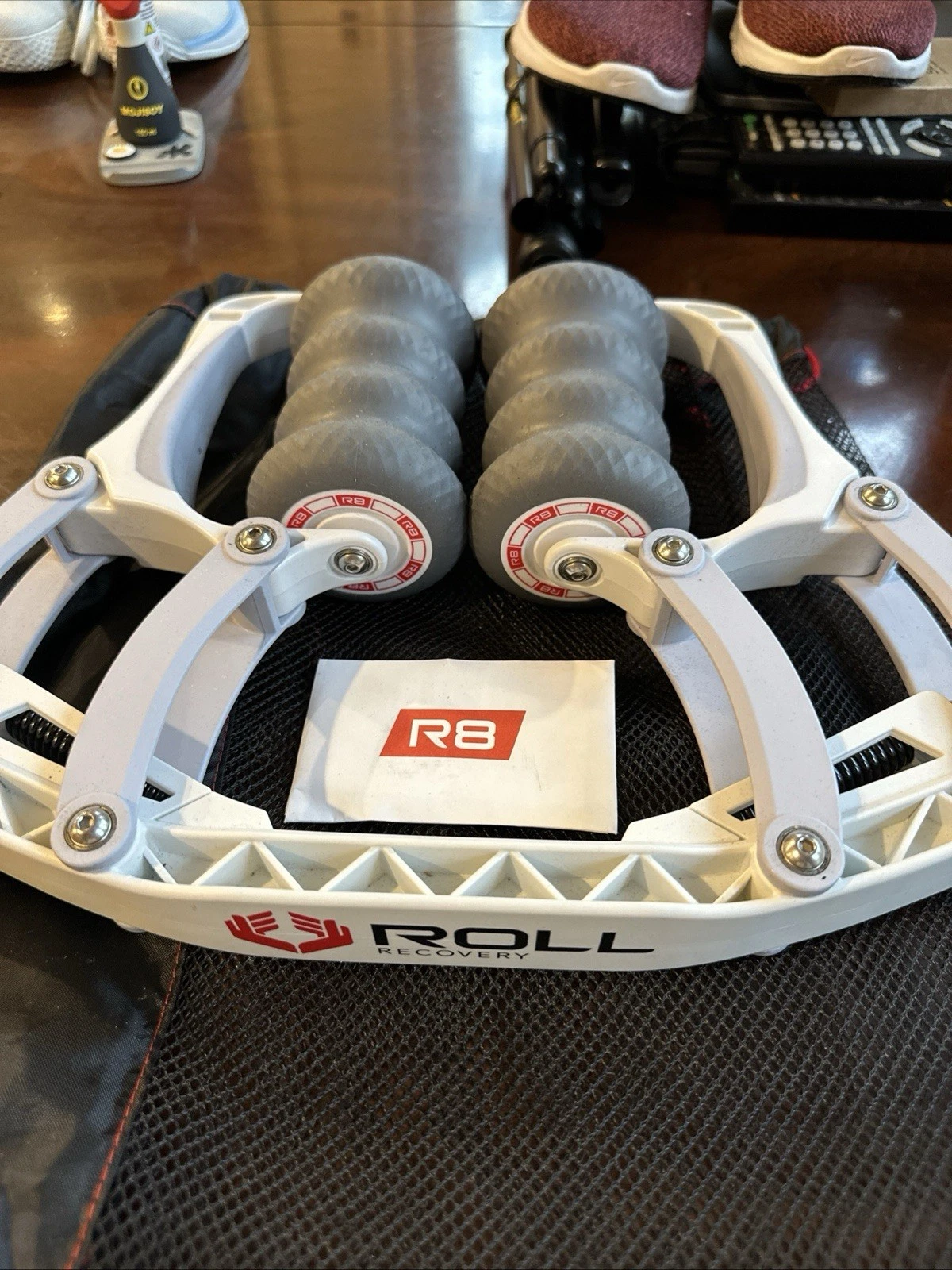 ROLL Recovery R8 Deep Tissue Massage Roller Muscle Recovery Tool w/ Bag & Manual
Opens in a new wind