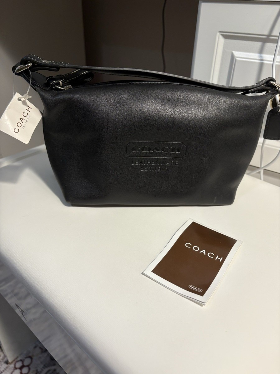バッグ Coach Optic Signature Hook Demi Pouch s-l400.jpg