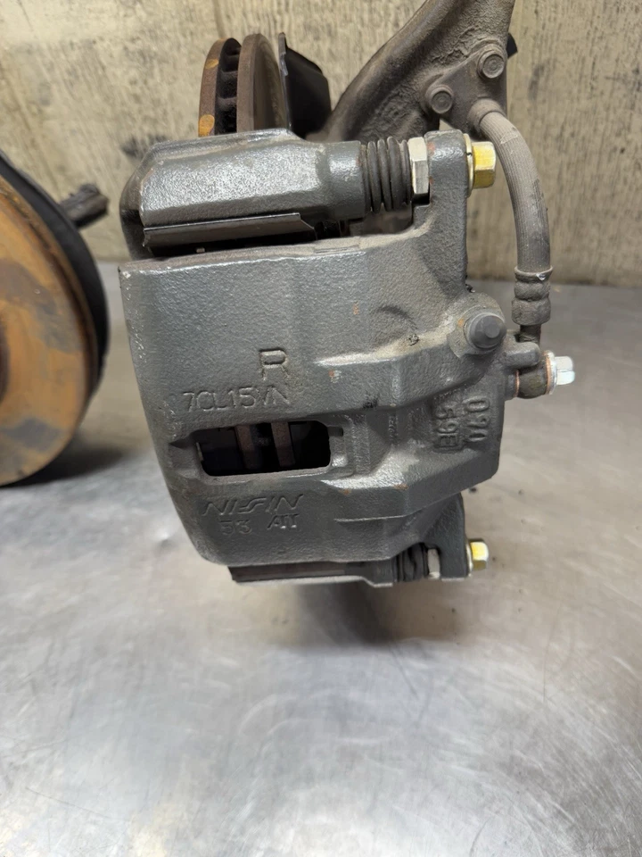 94-01 INTEGRA HUSILLOS DELANTEROS BUJE NUDILLO, PINZAS, ROTORES IZQUIERDO Y DERECHO OEM Foto 3 de 4