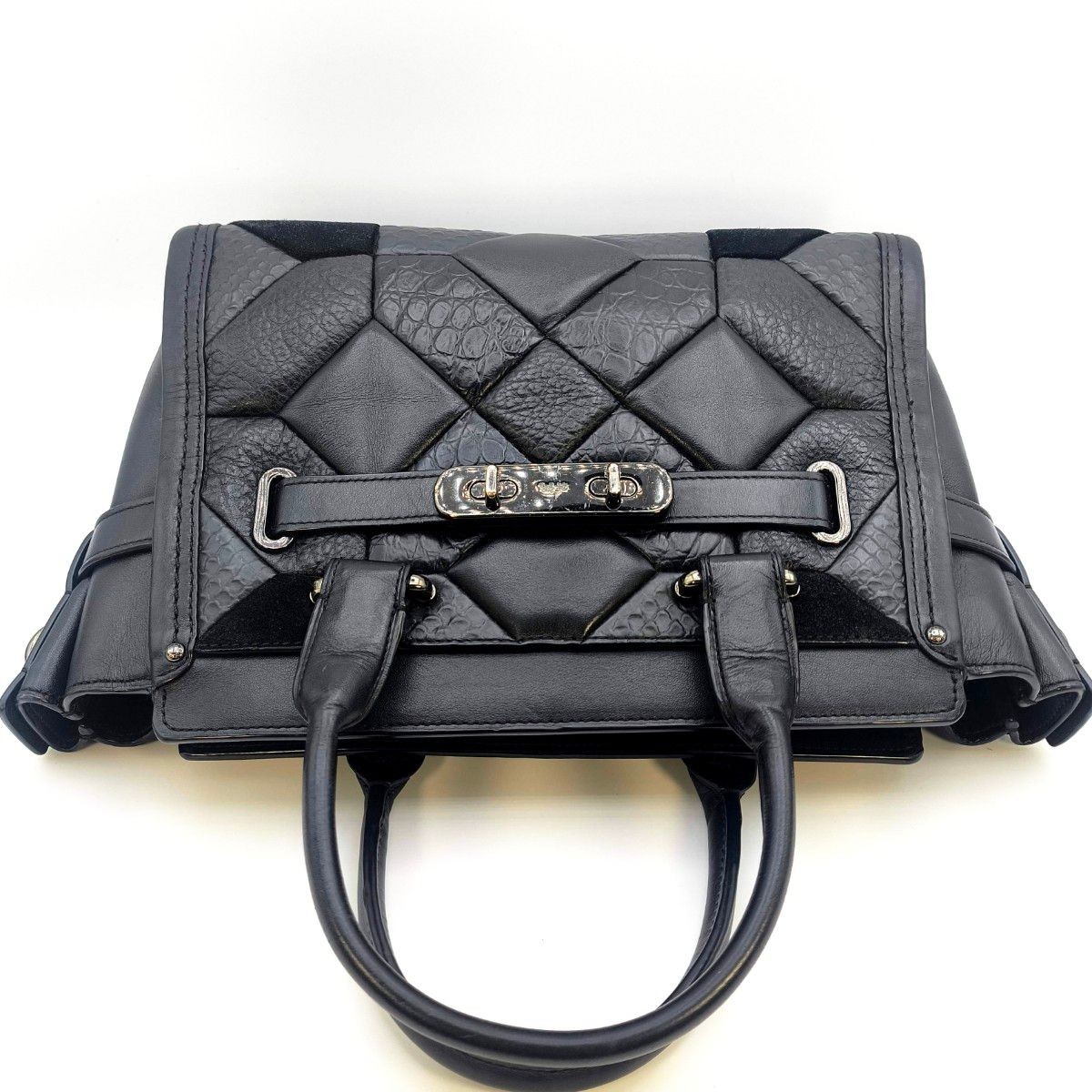 Coach Swagger Quilting Patchwork Leather Tote Bag… - image 4