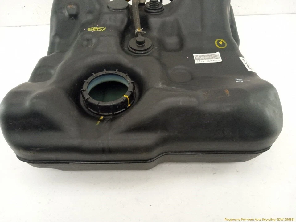 Acura RSX DC5 Fuel Gas Reservoir Storage Tank Fits 2002 2003 2004 02 03 04 Foto 3 de 4
