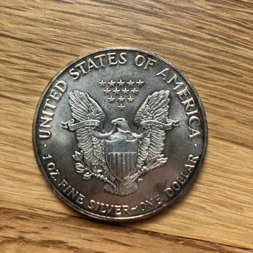 1987 American Silver Eagle  1 oz .999 Fine Silver Dollar