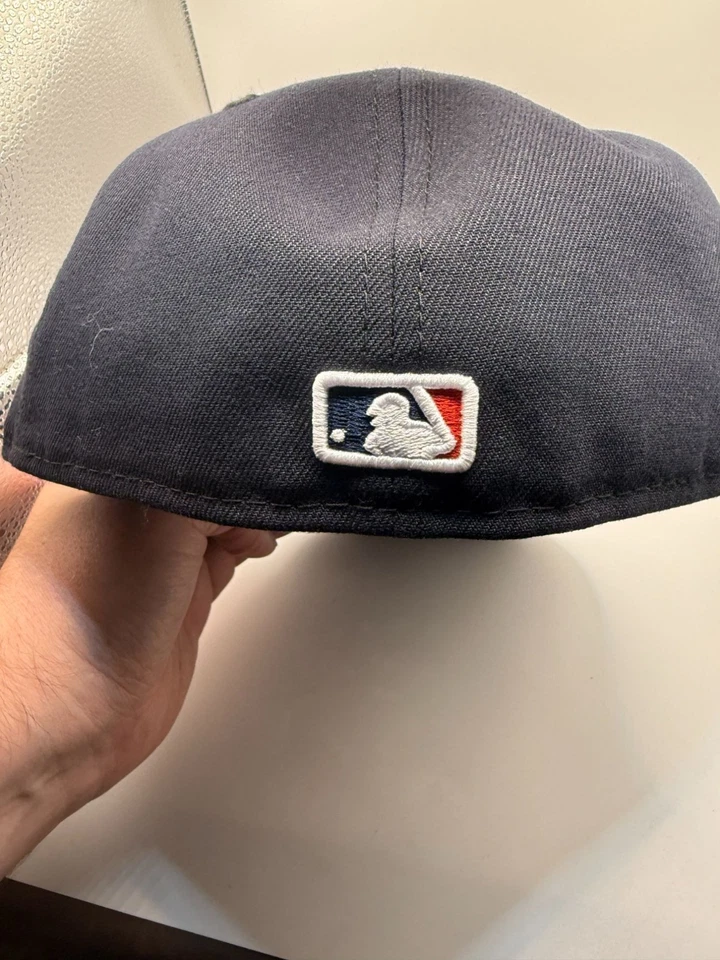 New Era 59Fifty Atlanta Braves Navy Blue/White Fitted Hat Size 7 5/8 - Image 3 of 4